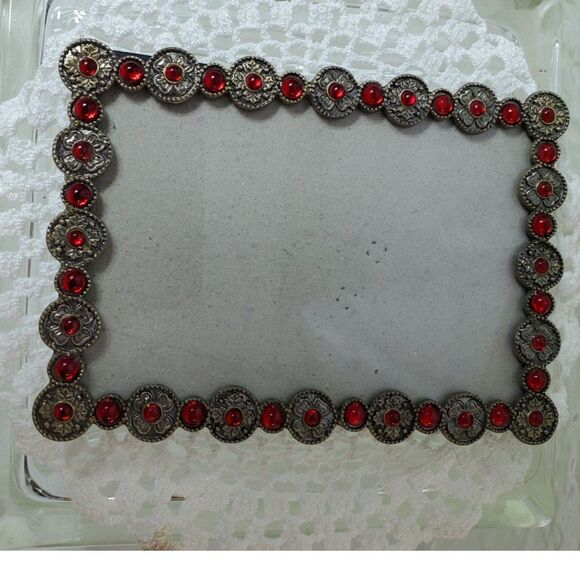 Vintage 5.5"x3.5" Pewter and Red Stones Picture Frame Glamorous and Glitzy - Picture 5 of 14